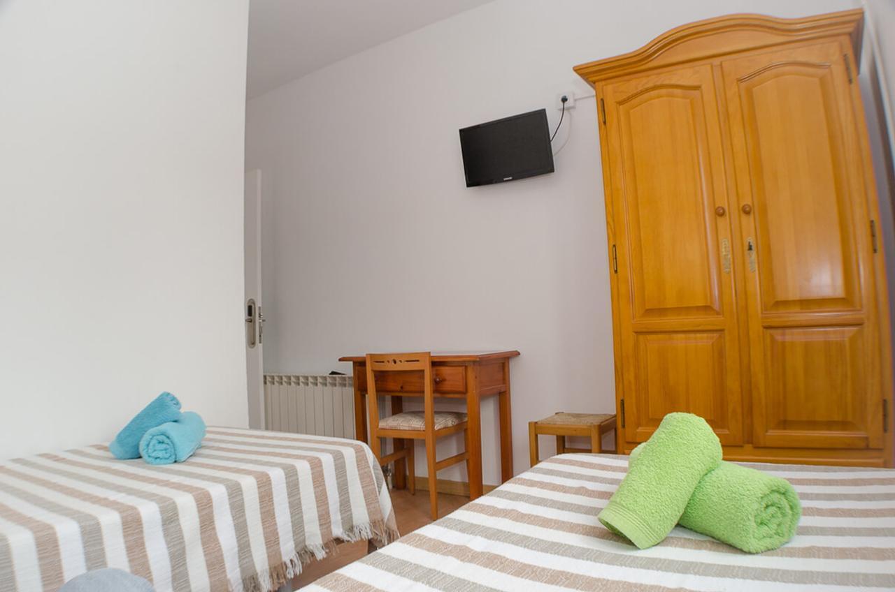 Hostal Los Calatravos Alcañiz Exteriör bild