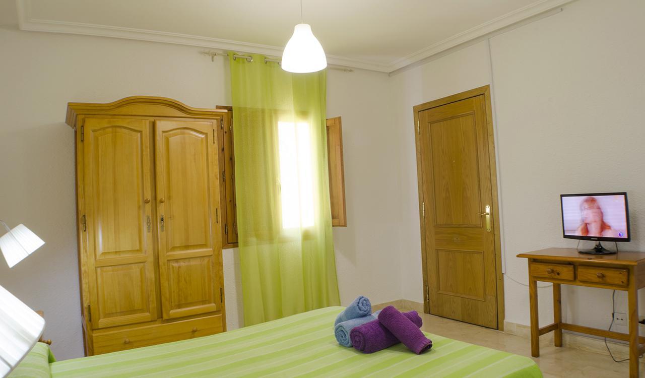 Hostal Los Calatravos Alcañiz Exteriör bild