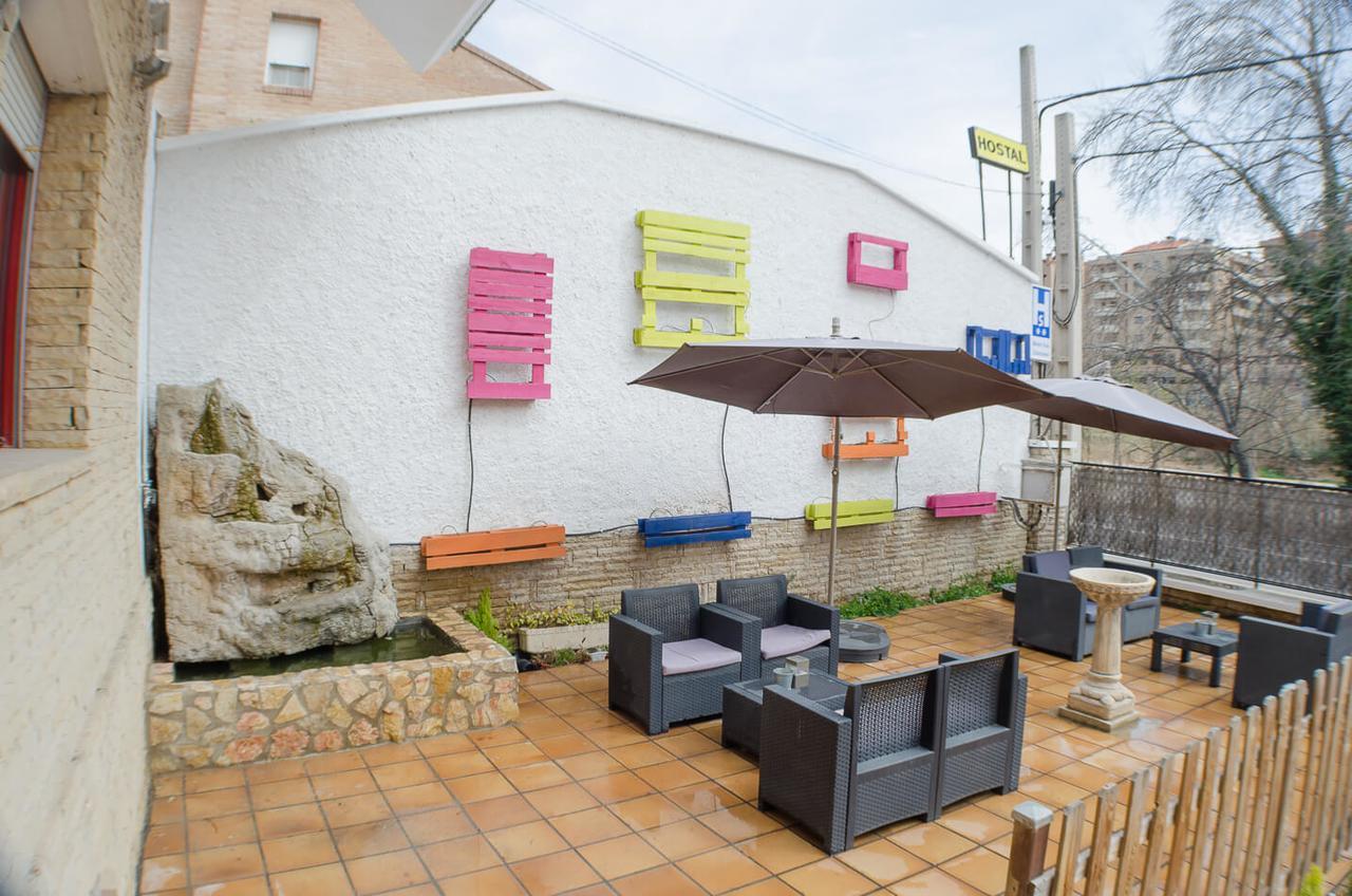 Hostal Los Calatravos Alcañiz Exteriör bild